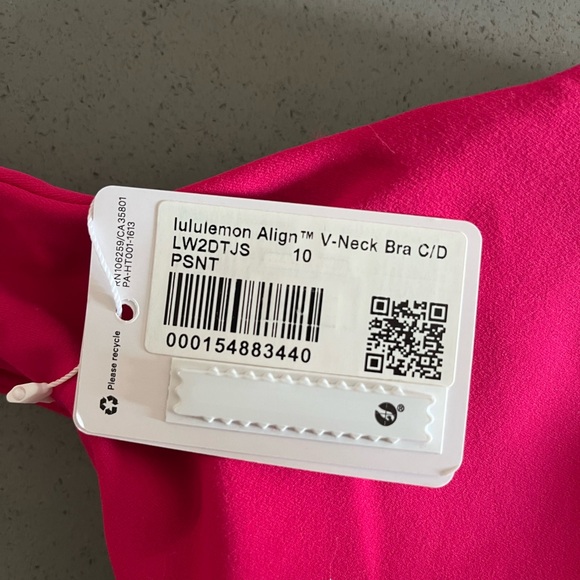 Lululemon Align V-Neck Bra *Light Support, C/D Cup Passionate - Picture 5 of 5